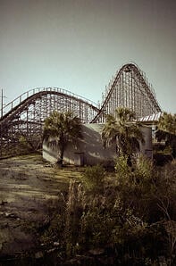 iStock_000012541675XSmall_abandonded_amusement_park