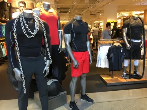 4 Benefits of Using a Mannequin for Your Displays - Display Connection