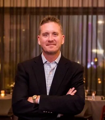 Podcast Episode 103: Brian Travilla | Secrets To Managing Retail Employees